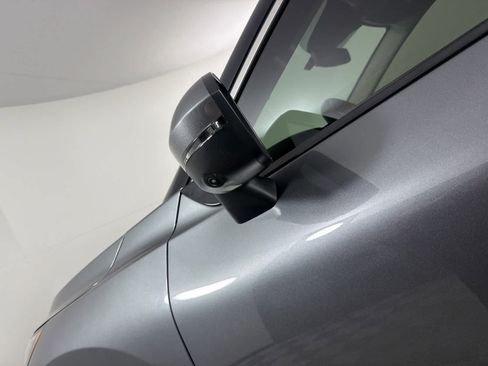 Used 2023 Nissan Rogue SL w/ SL Premium Package image 13