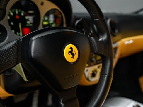 Used 2005 Ferrari 360 Spider RWD image 30