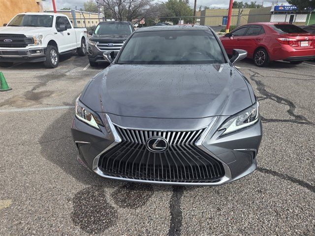 Used 2019 Lexus ES 350 w/ Premium Package FWD image 4