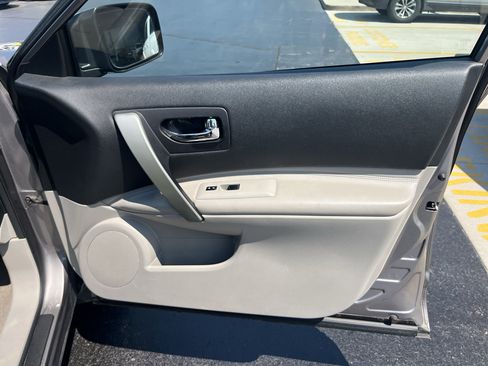 Used 2013 Nissan Rogue SL AWD/4WD image 44