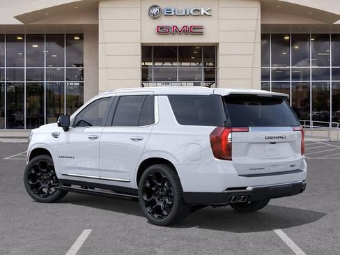 New 2026 GMC Yukon Denali w/ Denali Reserve Package AWD/4WD image 3