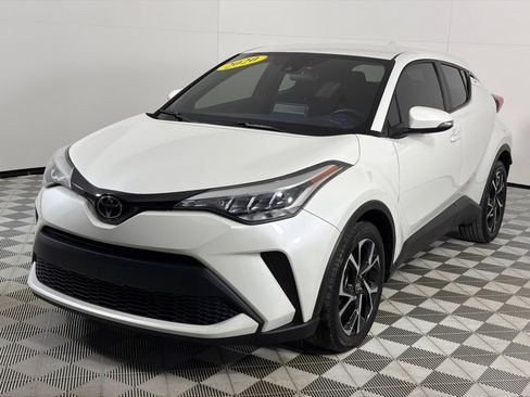 Used 2020 Toyota C-HR XLE image 11
