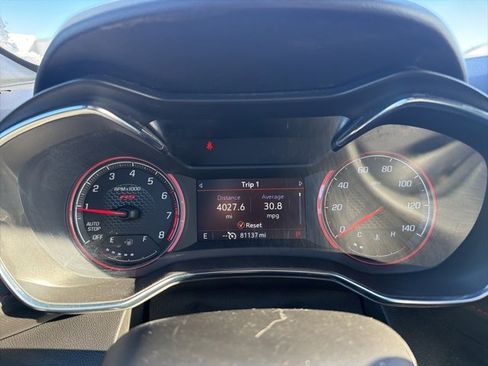 Used 2023 Chevrolet TrailBlazer RS w/ Sun and Liftgate Package image 29