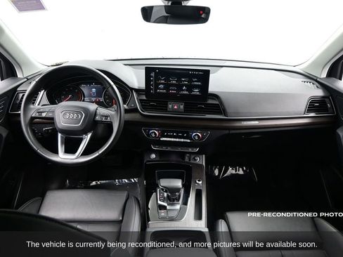 Used 2024 Audi Q5 2.0T Premium w/ Convenience Package image 30