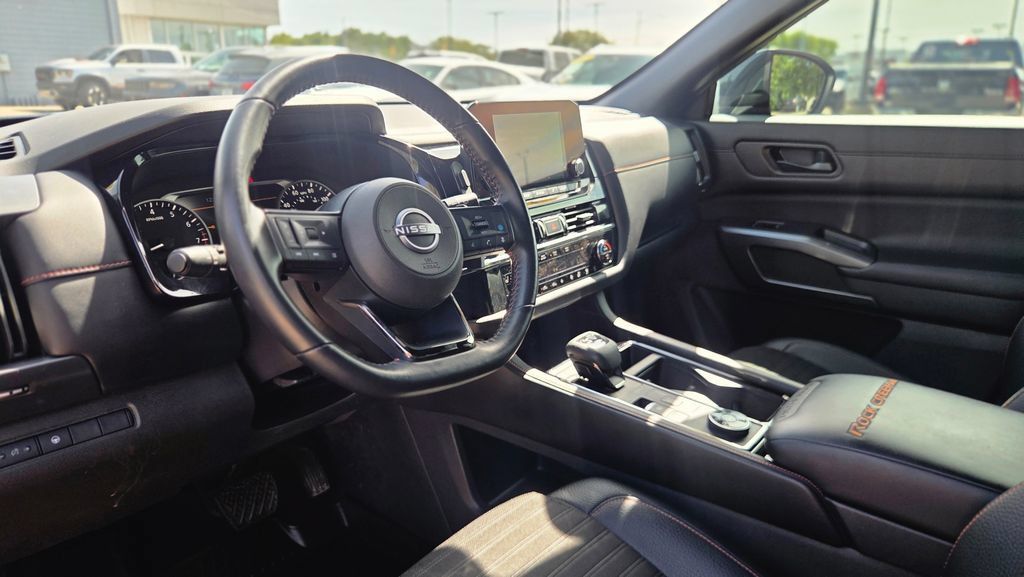Used 2024 Nissan Pathfinder Rock Creek AWD/4WD image 13