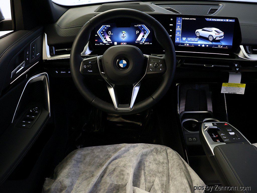 New 2026 BMW X2 xDrive28i w/ Technology Package AWD/4WD image 15