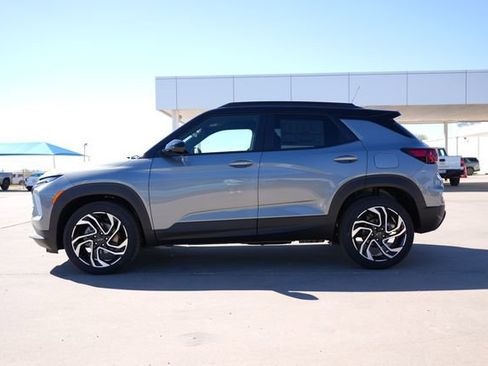 New 2026 Chevrolet TrailBlazer RS w/ Driver Confidence Package FWD image 7