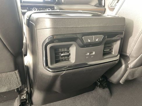 Used 2023 GMC Sierra 1500 AT4 w/ AT4 Premium Package image 21