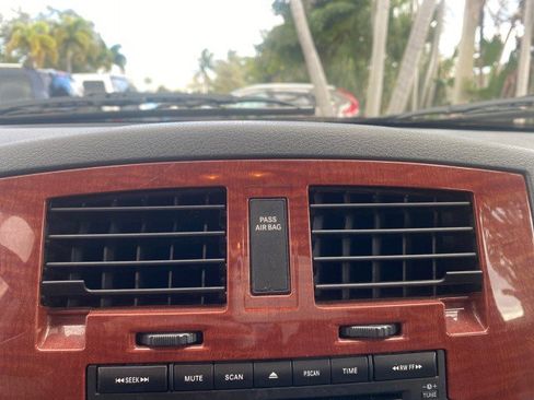 Used 2005 Dodge Dakota SLT image 59