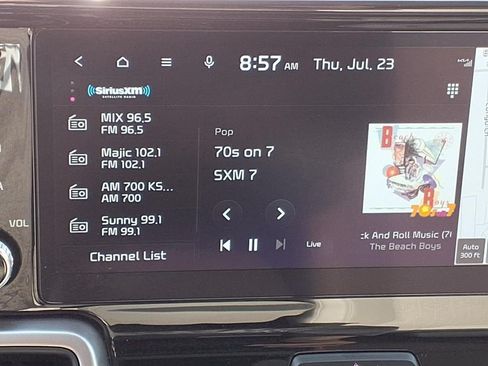 Used 2023 Kia Sorento S w/ Panoramic Sunroof Package FWD image 28