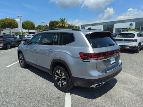 New 2026 Volkswagen Atlas SE image 7