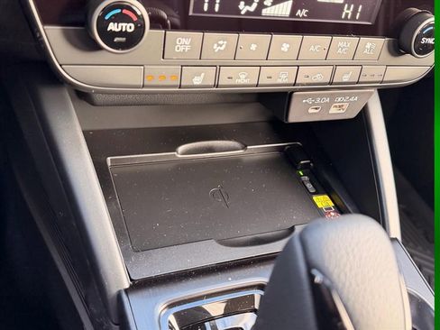 New 2026 Subaru Outback Premium image 26