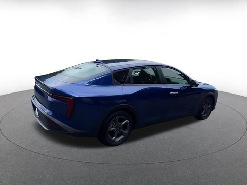 Used 2026 Kia K4 FWD image 15