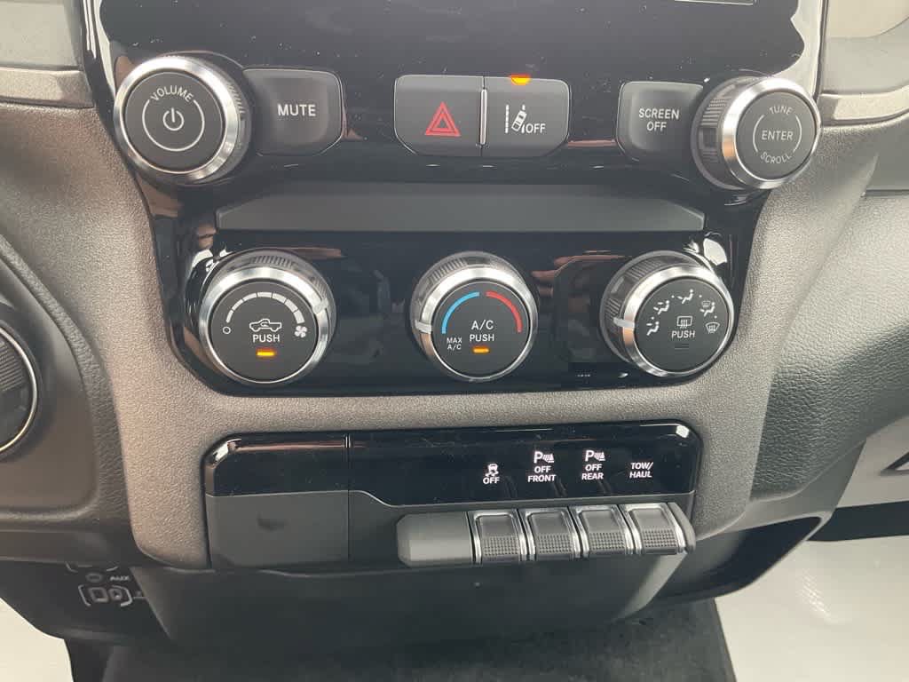 Used 2025 RAM 1500 Tradesman w/ Night Edition AWD/4WD image 8
