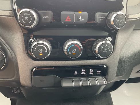 Used 2025 RAM 1500 Tradesman w/ Night Edition AWD/4WD image 8