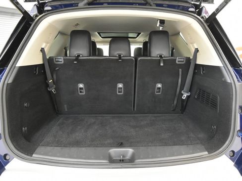 Used 2022 Nissan Pathfinder SL w/ SL Premium Package image 36