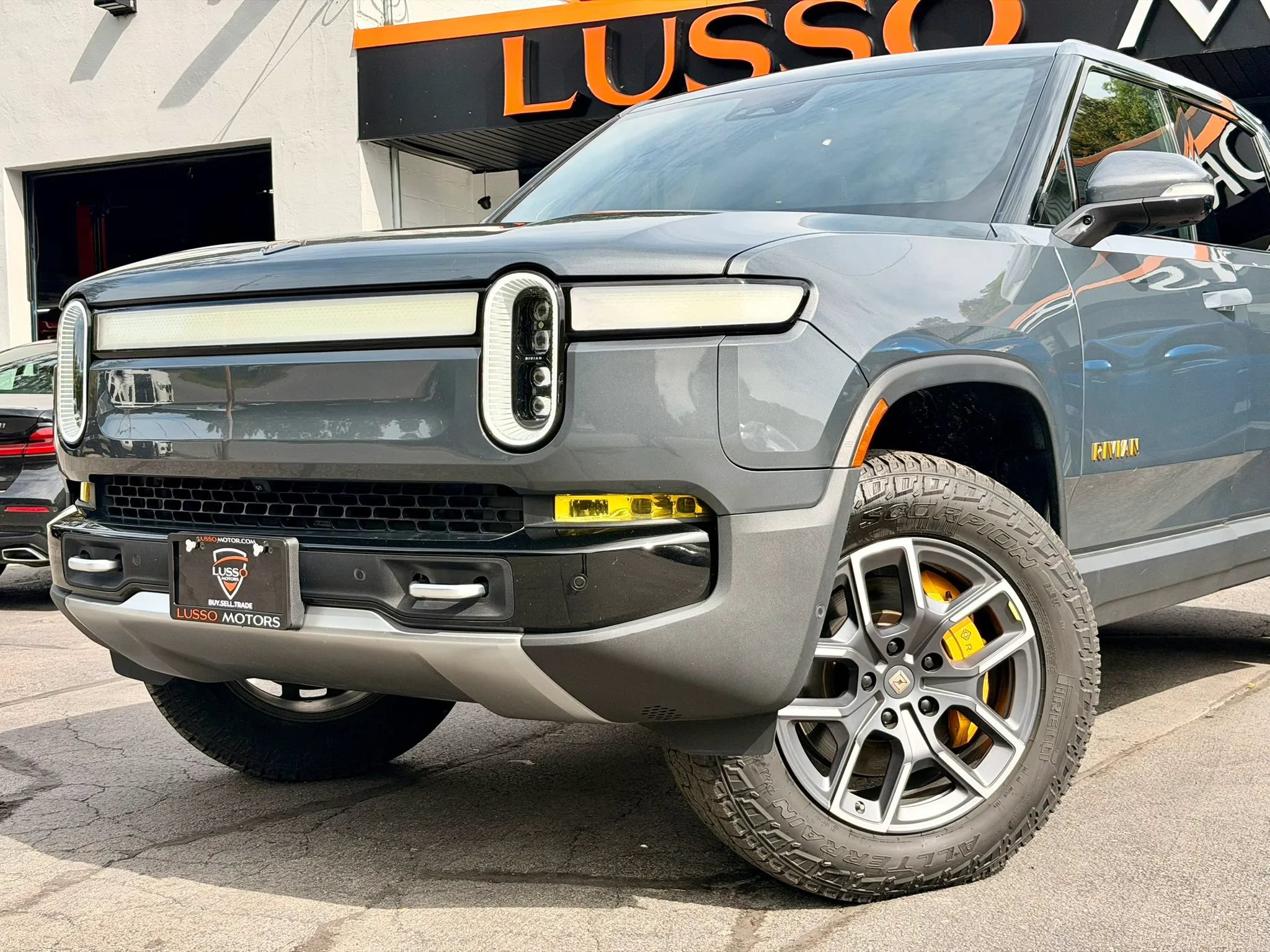 Used 2022 Rivian R1T Adventure AWD/4WD image 90