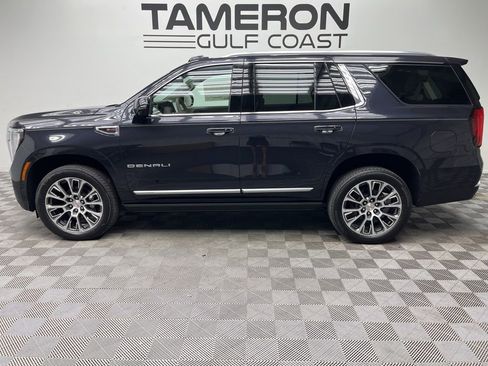 New 2026 GMC Yukon Denali w/ Sun & Power Step Package AWD/4WD image 2