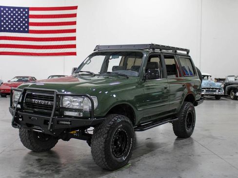 Used 1994 Toyota Land Cruiser image 1
