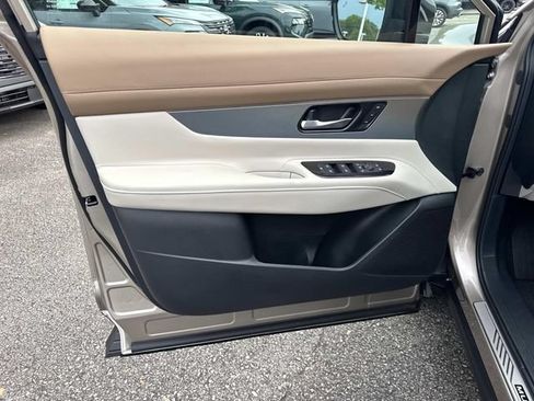 New 2027 Nissan Murano Platinum w/ Cargo Package AWD/4WD image 24