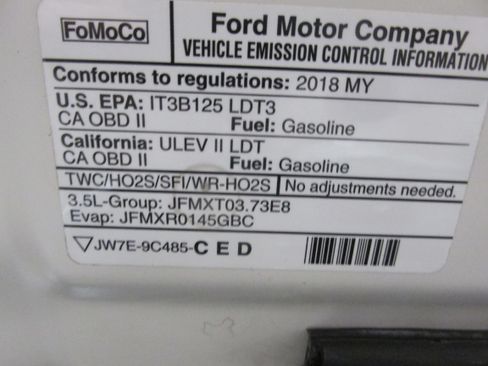 Certified 2018 Ford Explorer XLT w/ Equipment Group 202A image 46