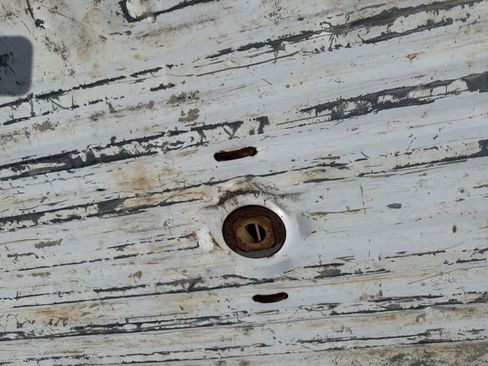 Used 2011 Ford F250 XLT w/ XLT Appearance Pkg AWD/4WD image 3