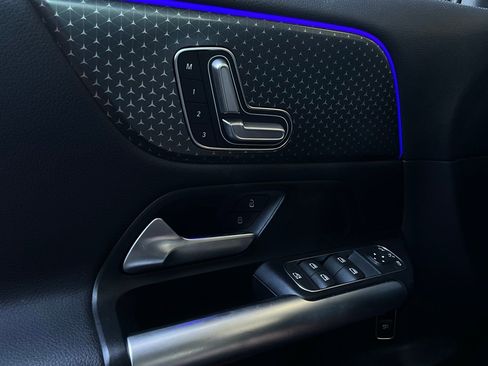 Used 2025 Mercedes-Benz GLA 250 image 22