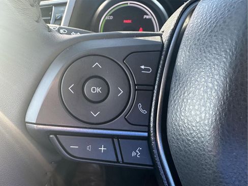 Used 2024 Toyota Camry SE w/ Audio Upgrade Package image 20