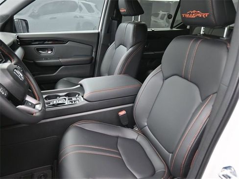 New 2025 Honda Pilot TrailSport image 33