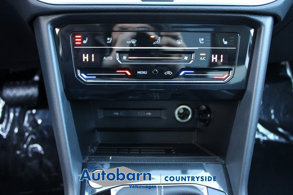 Certified 2026 Volkswagen Taos SEL AWD/4WD image 16