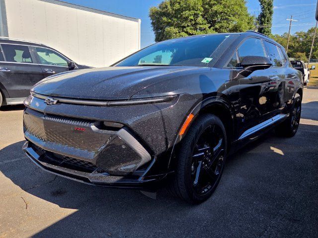 Used 2024 Chevrolet Equinox EV RS FWD image 7