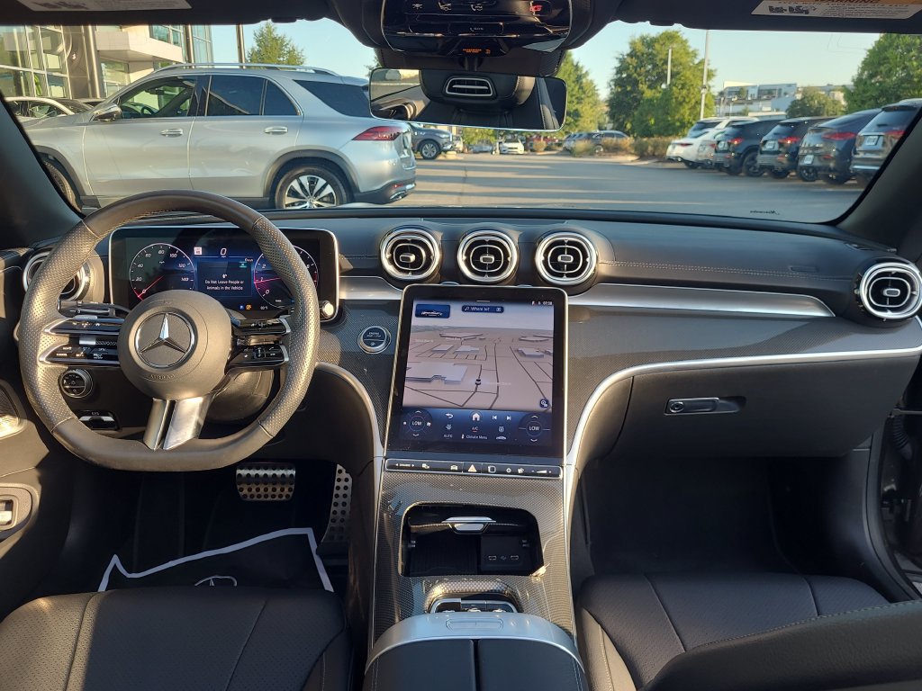 Used 2025 Mercedes-Benz CLE 300 4MATIC Cabriolet w/ Night Package image 18