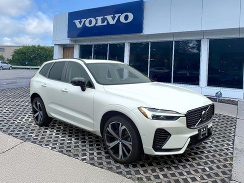 Certified 2024 Volvo XC60 T8 Ultimate w/ Protection Package Premier AWD/4WD image 1