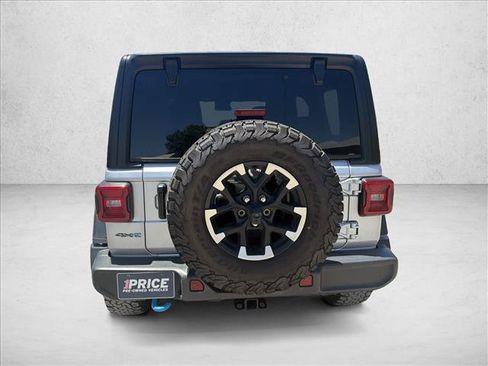 Used 2024 Jeep Wrangler Unlimited Rubicon 4xe AWD/4WD image 4
