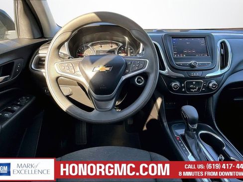 Used 2023 Chevrolet Equinox LT image 8