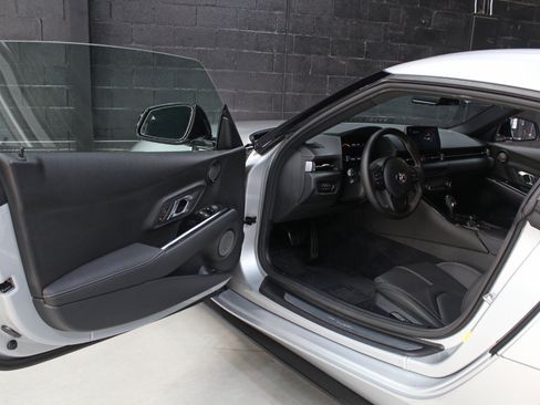 Used 2021 Toyota Supra Premium w/ Driver Assist Package RWD image 32