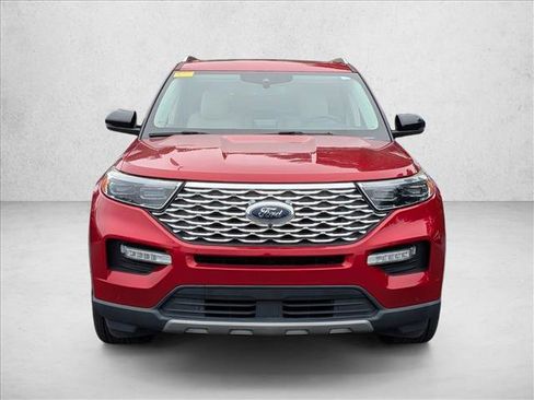 Used 2020 Ford Explorer Platinum w/ Premium Technology Package AWD/4WD image 3