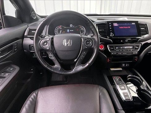 Certified 2023 Honda Ridgeline Black Edition image 5