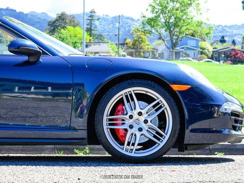 Used 2013 Porsche 911 Carrera 4S image 11