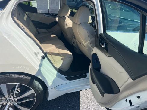 Used 2019 Nissan Maxima 3.5 SL w/ Floor Mat Group image 8