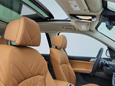 Used 2026 BMW X7 xDrive40i image 21