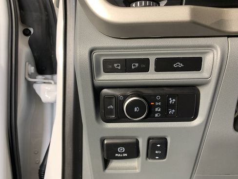 Used 2021 Ford F150 XLT w/ Equipment Group 302A High AWD/4WD image 16