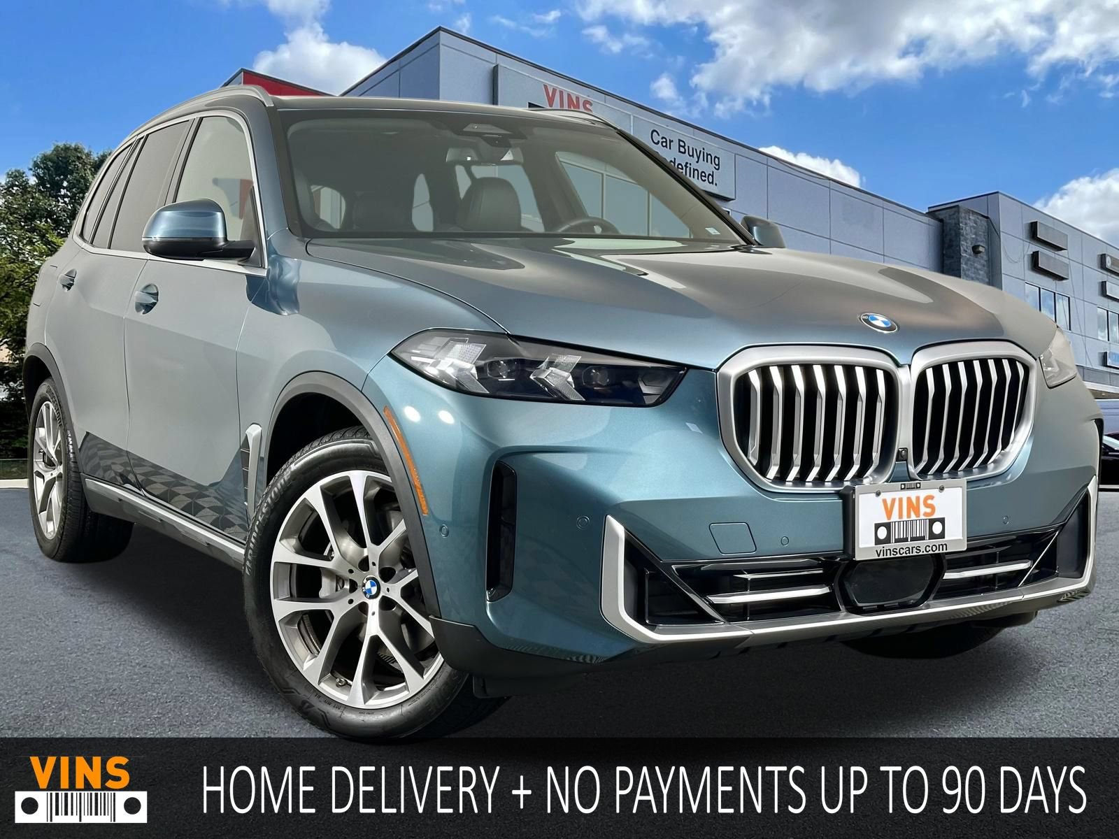 Used 2024 BMW X5 xDrive40i w/ Parking Assistance Package AWD/4WD image 1
