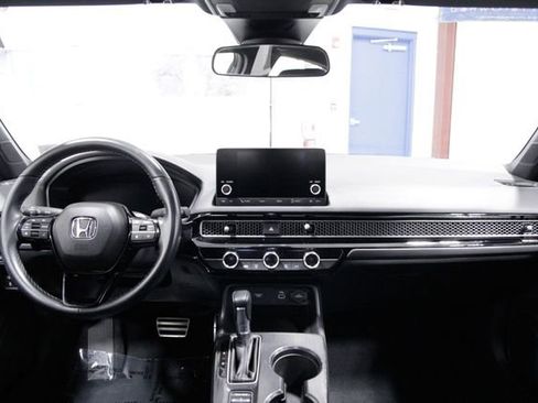 Certified 2024 Honda Civic Sport image 16