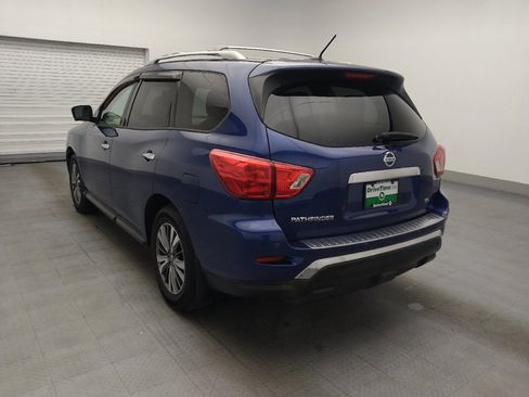 Used 2017 Nissan Pathfinder SL FWD image 5
