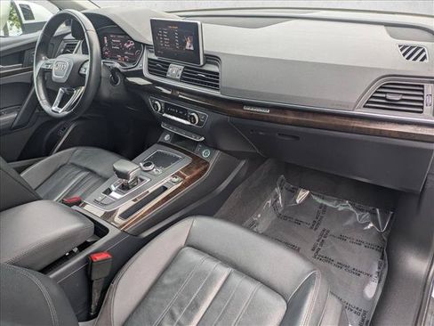 Used 2019 Audi Q5 2.0T Premium Plus w/ Premium Plus Package AWD/4WD image 23