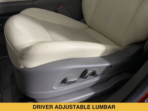 Certified 2023 Cadillac XT5 Premium Luxury w/ LPO, Floor Liner Package AWD/4WD image 10