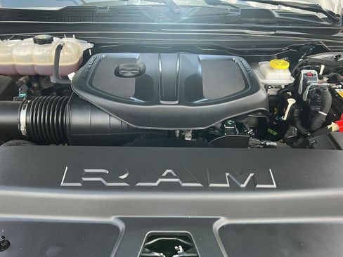 Used 2025 RAM 1500 Laramie w/ Laramie Southwest Edition AWD/4WD image 28