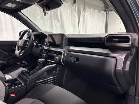 Used 2025 Toyota 4Runner TRD Off-Road image 55