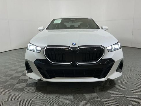 Certified 2025 BMW 530i w/ M Sport Package RWD image 3